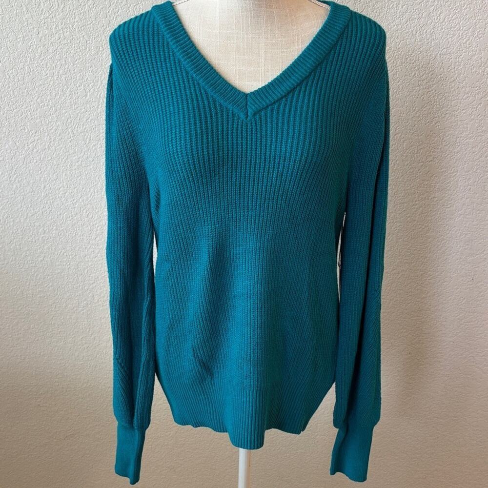 Liz Claiborne Teal V-Neck Women's Sweater Casual Layering Workwear NWT Size M